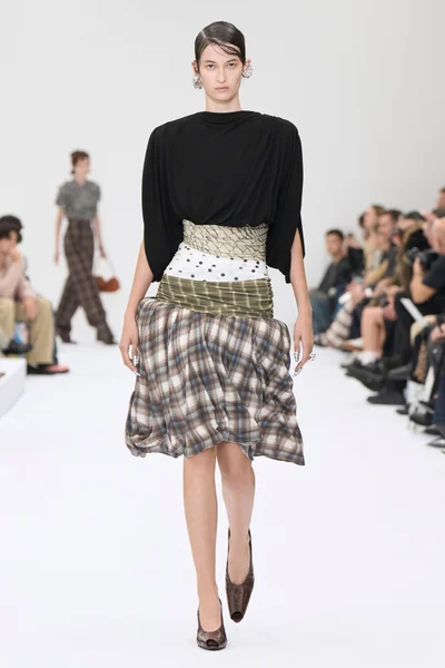 Look 44